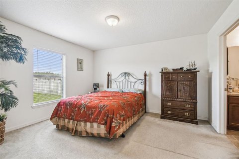 Casa en venta en Brooksville, Florida, 3 dormitorios, 143.63 m2 № 2117477 - foto 14