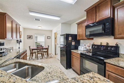 Casa en venta en Brooksville, Florida, 3 dormitorios, 143.63 m2 № 2117477 - foto 5