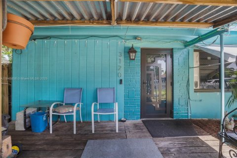 Casa en venta en Pompano Beach, Florida, 2 dormitorios, 86.21 m2 № 1842595 - foto 5