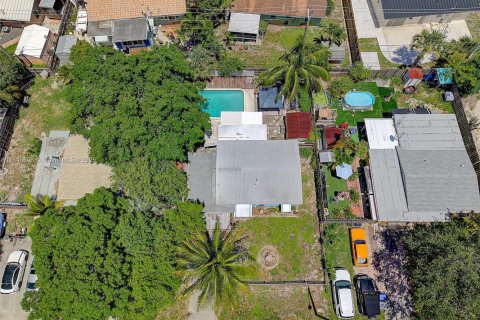 Casa en venta en Pompano Beach, Florida, 2 dormitorios, 86.21 m2 № 1842595 - foto 22