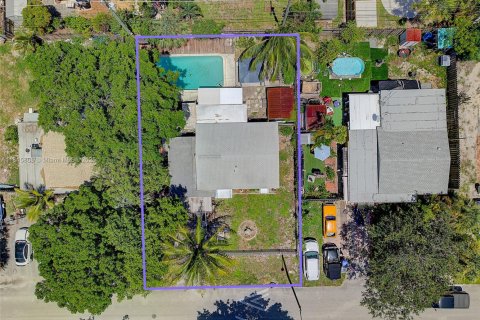 Casa en venta en Pompano Beach, Florida, 2 dormitorios, 86.21 m2 № 1842595 - foto 25