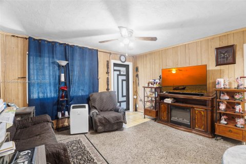 Casa en venta en Pompano Beach, Florida, 2 dormitorios, 86.21 m2 № 1842595 - foto 7