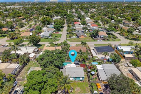 Casa en venta en Pompano Beach, Florida, 2 dormitorios, 86.21 m2 № 1842595 - foto 23