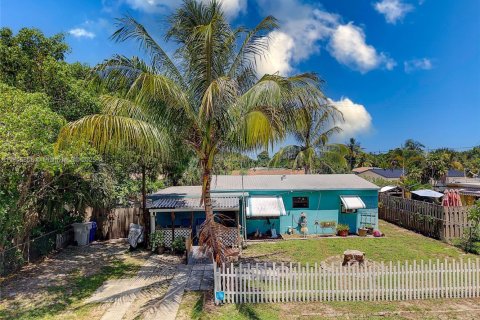 Casa en venta en Pompano Beach, Florida, 2 dormitorios, 86.21 m2 № 1842595 - foto 21