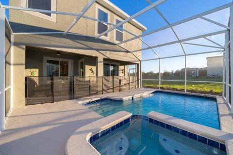 House in Davenport, Florida 6 bedrooms, 305.74 sq.m. № 1901224 - photo 27