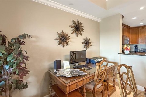 Condo in Four Corners, Florida, 3 bedrooms № 2204451 - photo 18