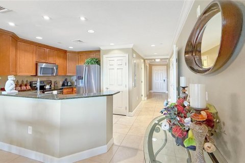 Condo in Four Corners, Florida, 3 bedrooms № 2204451 - photo 12