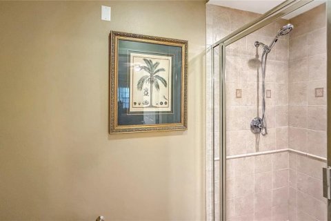 Condo in Four Corners, Florida, 3 bedrooms № 2204451 - photo 28