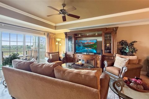 Condo in Four Corners, Florida, 3 bedrooms № 2204451 - photo 13