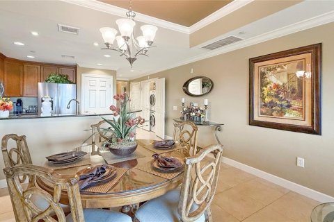 Condo in Four Corners, Florida, 3 bedrooms № 2204451 - photo 17