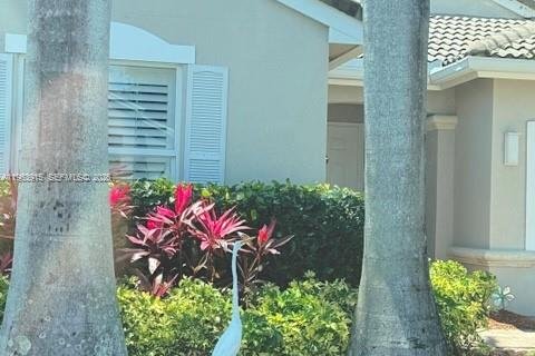 Купить виллу или дом в Холливуд, Флорида 3 спальни, 172.05м2, № 2026261 - фото 29