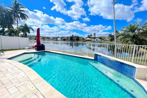 Купить виллу или дом в Холливуд, Флорида 3 спальни, 172.05м2, № 2026261 - фото 22