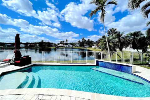 Купить виллу или дом в Холливуд, Флорида 3 спальни, 172.05м2, № 2026261 - фото 27
