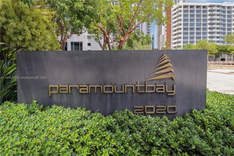 Condominio en venta en Miami, Florida, 2 dormitorios, 147.53 m2 № 2154441 - foto 3