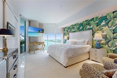 Condominio en venta en Miami, Florida, 2 dormitorios, 147.53 m2 № 2154441 - foto 12