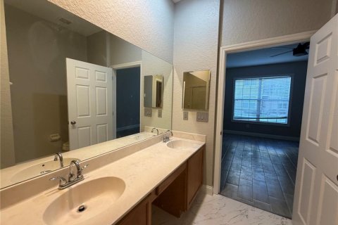 Condo in Kissimmee, Florida, 3 bedrooms  № 2221651 - photo 20