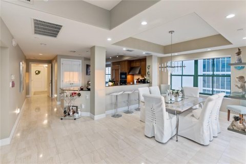 Снять в аренду кондоминиум в Сарасота, Флорида 3 комнаты, 281.59м2, № 1591831 - фото 12
