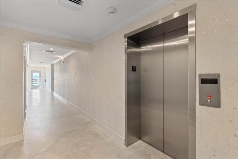 Снять в аренду кондоминиум в Сарасота, Флорида 3 комнаты, 281.59м2, № 1591831 - фото 7
