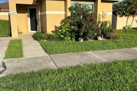 Villa ou maison à louer à Miami, Floride: 3 chambres, 155.7 m2 № 1933919 - photo 19