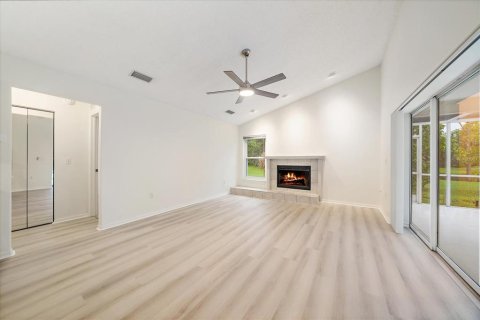 House in Sarasota, Florida 3 bedrooms, 187.94 sq.m. № 1816895 - photo 18