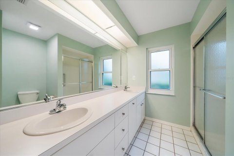 House in Sarasota, Florida 3 bedrooms, 187.94 sq.m. № 1816895 - photo 30