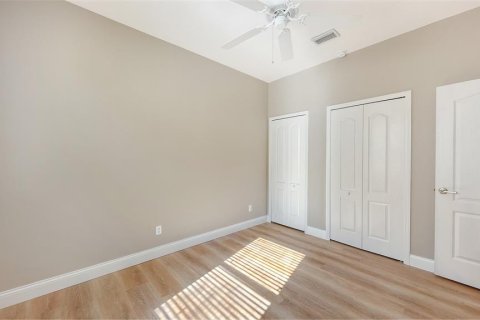 House in Lakewood Ranch, Florida 3 bedrooms, 170.2 sq.m. № 2200050 - photo 25