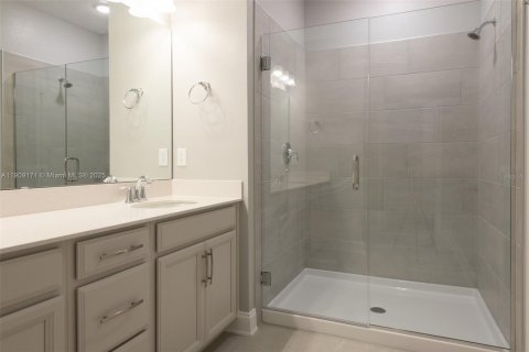 Купить виллу или дом в Уинтер-Гарден, Флорида 3 спальни, № 1964468 - фото 8