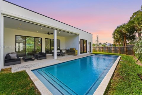 Villa ou maison à vendre à Wilton Manors, Floride: 4 chambres, 249.63 m2 № 2049549 - photo 16