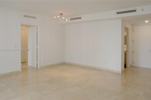Condominio en venta en Miami, Florida, 2 dormitorios, 139.82 m2 № 1992305 - foto 5