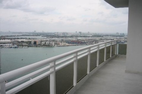 Condominio en venta en Miami, Florida, 2 dormitorios, 139.82 m2 № 1992305 - foto 28