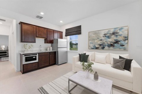 Villa ou maison à vendre à Zephyrhills, Floride: 5 chambres, 349.13 m2 № 2418827 - photo 2