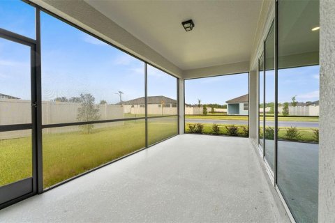 Villa ou maison à vendre à Zephyrhills, Floride: 5 chambres, 349.13 m2 № 2418827 - photo 26
