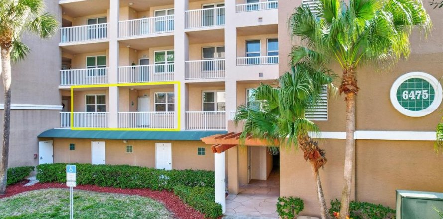 Condo in Saint Petersburg, Florida, 2 bedrooms  № 2114485