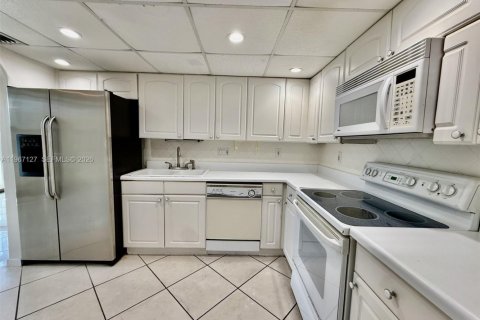 Copropriété à vendre à Boca Raton, Floride: 2 chambres, 119.01 m2 № 2028455 - photo 12