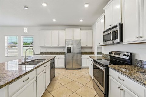 Villa ou maison à vendre à Tampa, Floride: 5 chambres, 353.68 m2 № 2118075 - photo 11