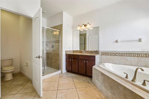 Villa ou maison à vendre à Tampa, Floride: 5 chambres, 353.68 m2 № 2118075 - photo 20