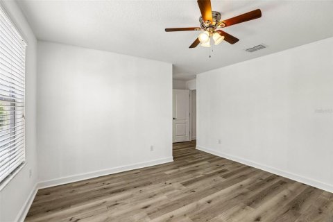 Villa ou maison à vendre à Tampa, Floride: 5 chambres, 353.68 m2 № 2118075 - photo 29