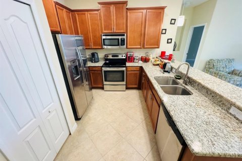 Townhouse in Orlando, Florida 4 bedrooms, 209.03 sq.m. № 1880724 - photo 4
