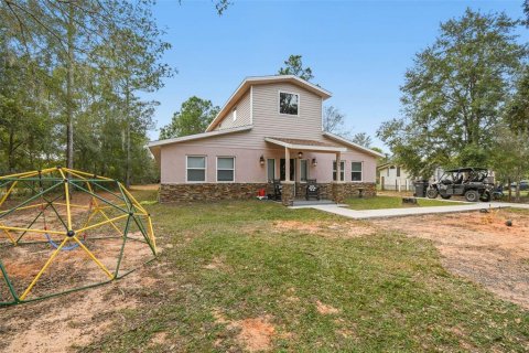 Casa en Frostproof, Florida 3 dormitorios, 193.79 m2 № 2094532