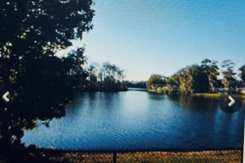 Casa en Kissimmee, Florida 3 dormitorios, 112.32 m2 № 2321256