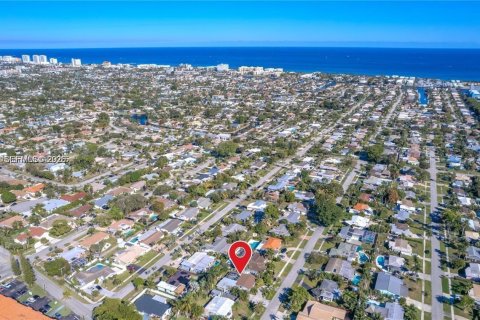 Casa en alquiler en Deerfield Beach, Florida, 3 dormitorios, 139.91 m2 № 2046528 - foto 24