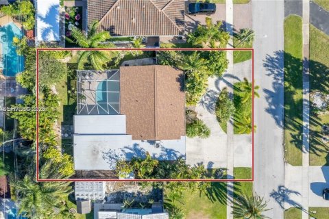 Casa en alquiler en Deerfield Beach, Florida, 3 dormitorios, 139.91 m2 № 2046528 - foto 20