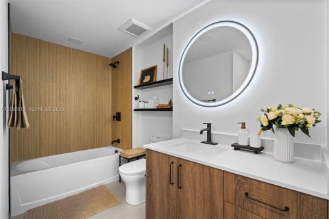 Condominio en alquiler en Miami, Florida, 1 dormitorio, 57.04 m2 № 2052609 - foto 10