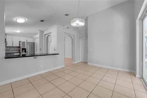 House in Miramar, Florida 3 bedrooms, 143.26 sq.m. № 2008343 - photo 18