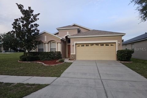 House in Spring Hill, Florida 4 bedrooms, 199.28 sq.m. № 2196639