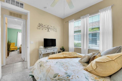 House in Port St. Lucie, Florida 3 bedrooms, 140.56 sq.m. № 2083400 - photo 24