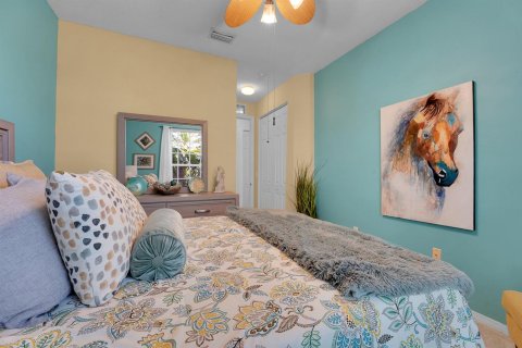 House in Port St. Lucie, Florida 3 bedrooms, 140.56 sq.m. № 2083400 - photo 22