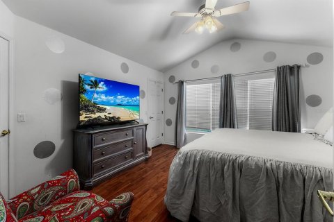 Townhouse in Naples, Florida 3 bedrooms, 159.33 sq.m. № 1823324 - photo 15
