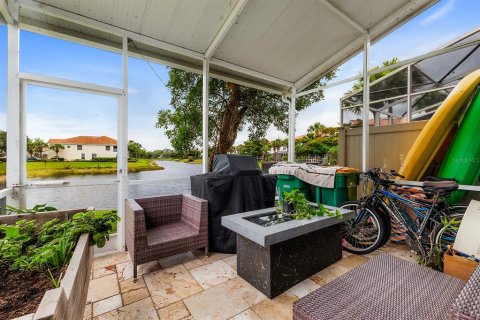 Townhouse in Naples, Florida 3 bedrooms, 159.33 sq.m. № 1823324 - photo 12