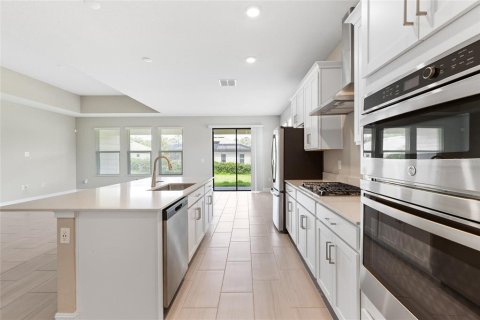 House in Ocala, Florida 4 bedrooms, 193.79 sq.m. № 1773340 - photo 9
